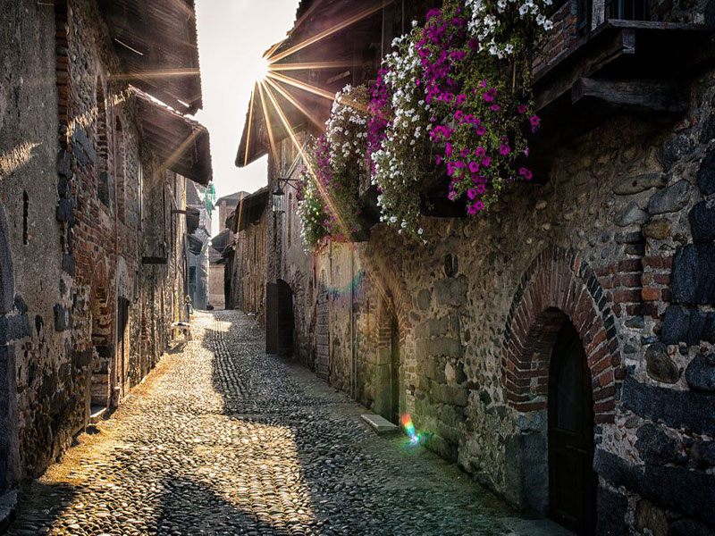 Scollinando tra Langhe e Monferrato